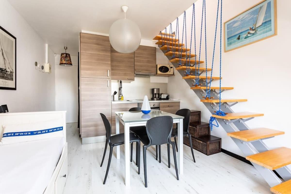 Le Capucin - Petit Duplex Avec Place De Parking 迪纳尔 外观 照片