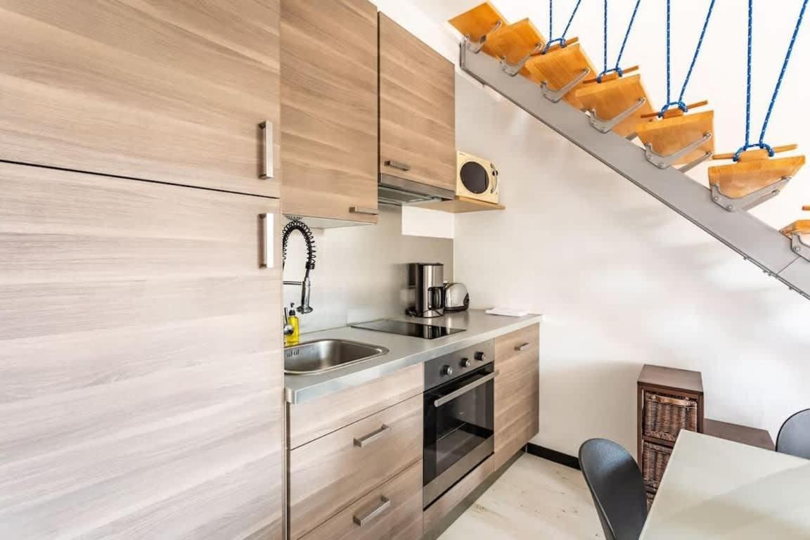 Le Capucin - Petit Duplex Avec Place De Parking 迪纳尔 外观 照片